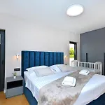 Villa Moderna 