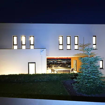 Moderna 