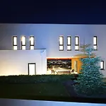Moderna 